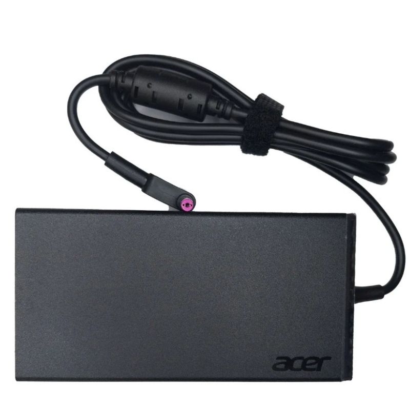 Cargador Acer Original 135W Punta 5.5 x 1.7mm 19V 7.1A